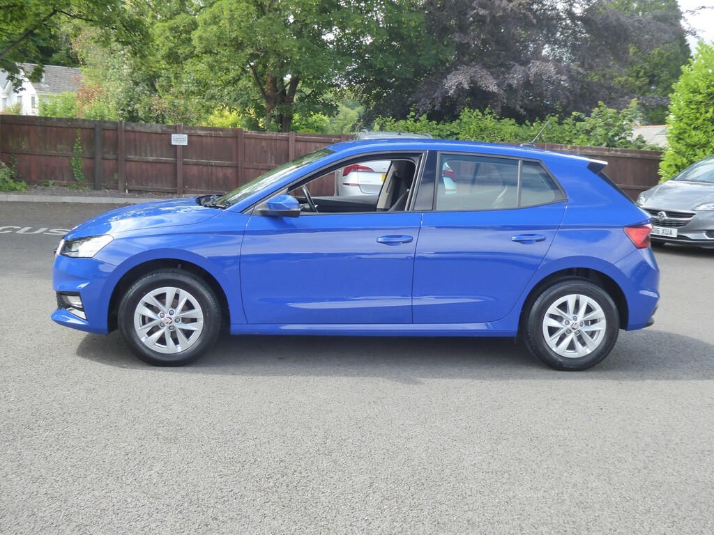 Skoda Fabia Hatchback 1.0 Mpi Se Comfort 202323 FN23UFB Blue #3