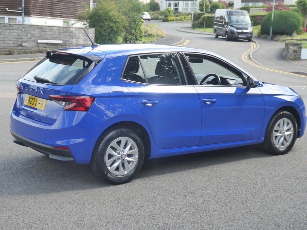 Skoda Fabia Hatchback 1.0 Mpi Se Comfort 202323 FN23UFB Blue #5