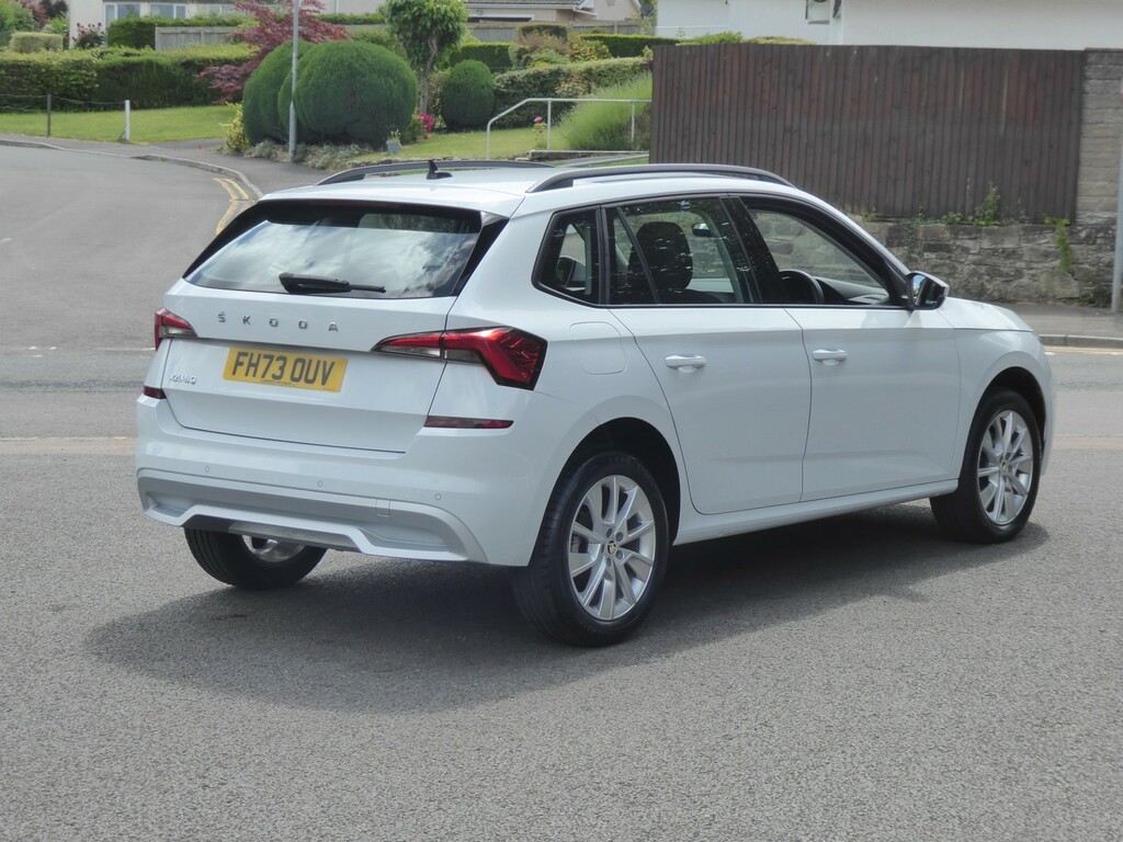 Skoda Kamiq Suv 1.0 Tsi Se 110 Dsg 202473 FH73OUV White #5