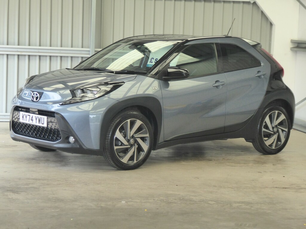 Toyota Aygo X 1.0 Vvt-i Edge Grey