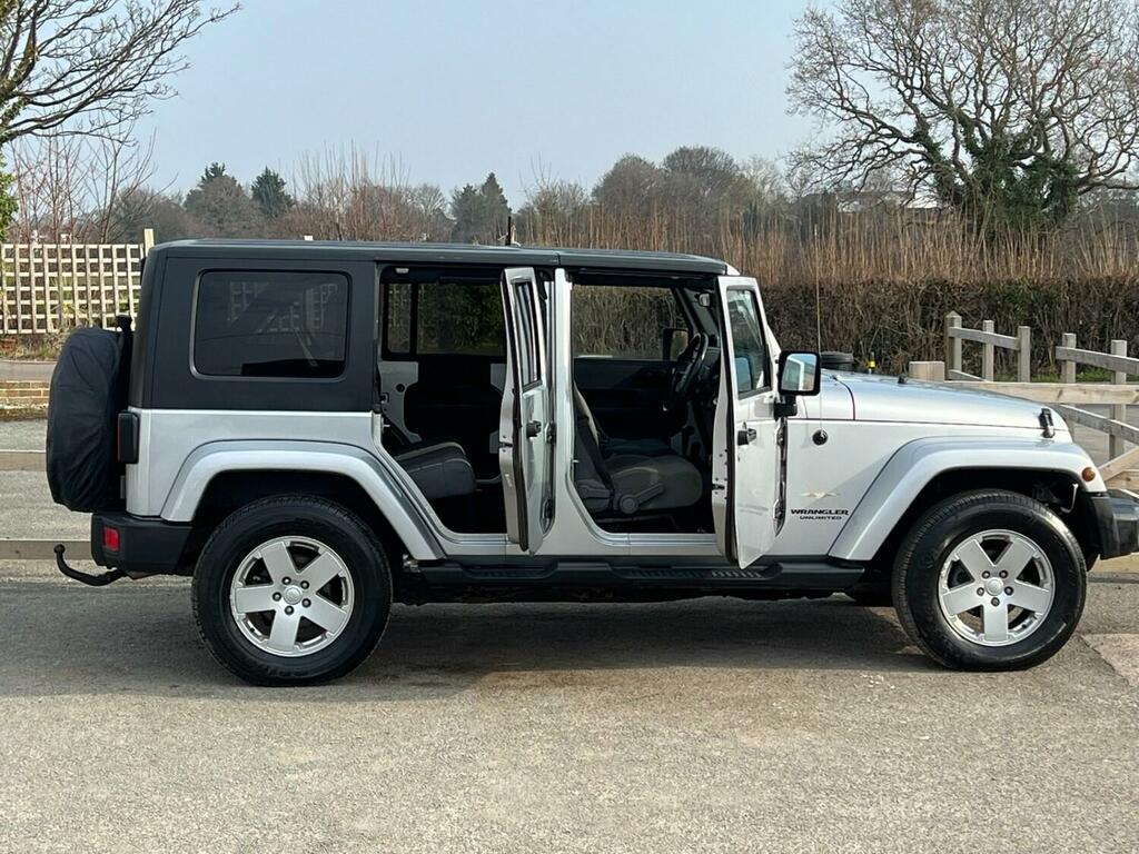 Jeep Wrangler 2.8 Crd Sahara Unlimited Silver #6