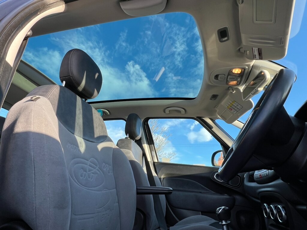 Fiat 500L 0.9 Twinair Lounge Fabulous Service History 2 Grey #2