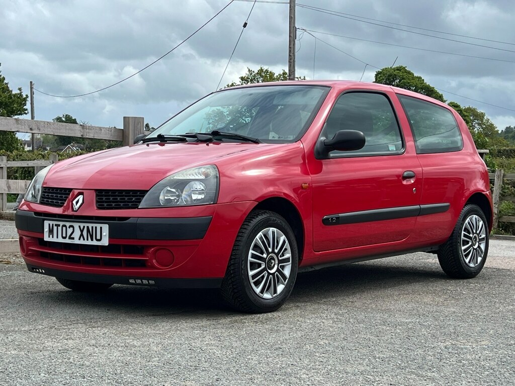 Renault Clio 1.2 Authentique Super Super Low Miles What A L Red