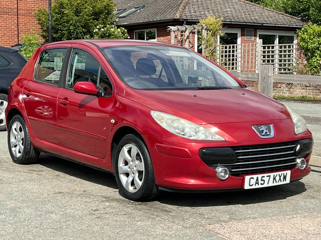 Peugeot 307 1.6 Hdi 90 S Hpi Clear Hdi Engine Red #6
