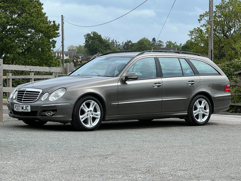 Mercedes-Benz E Class E320 Cdi Avantgarde Tip 12 Service Stamp Grey