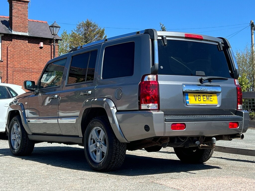 Jeep Commander Estate Grey #12
