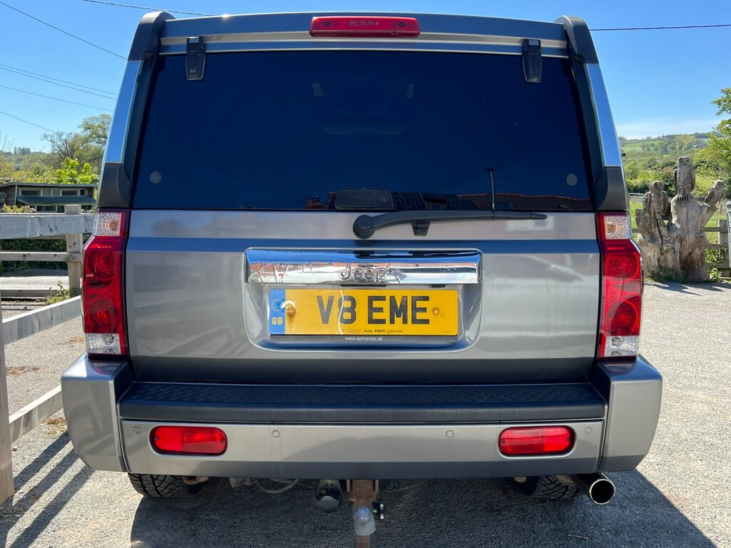Jeep Commander Estate Grey #10