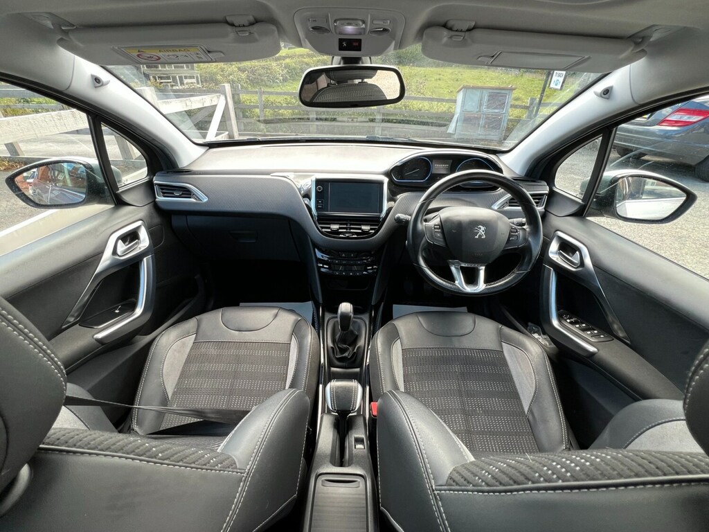 Peugeot 2008 1.2 Puretech Allure Premium Start Stop New S CX68PXA Grey #4