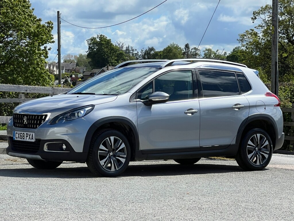 Peugeot 2008 1.2 Puretech Allure Premium Start Stop New S Grey