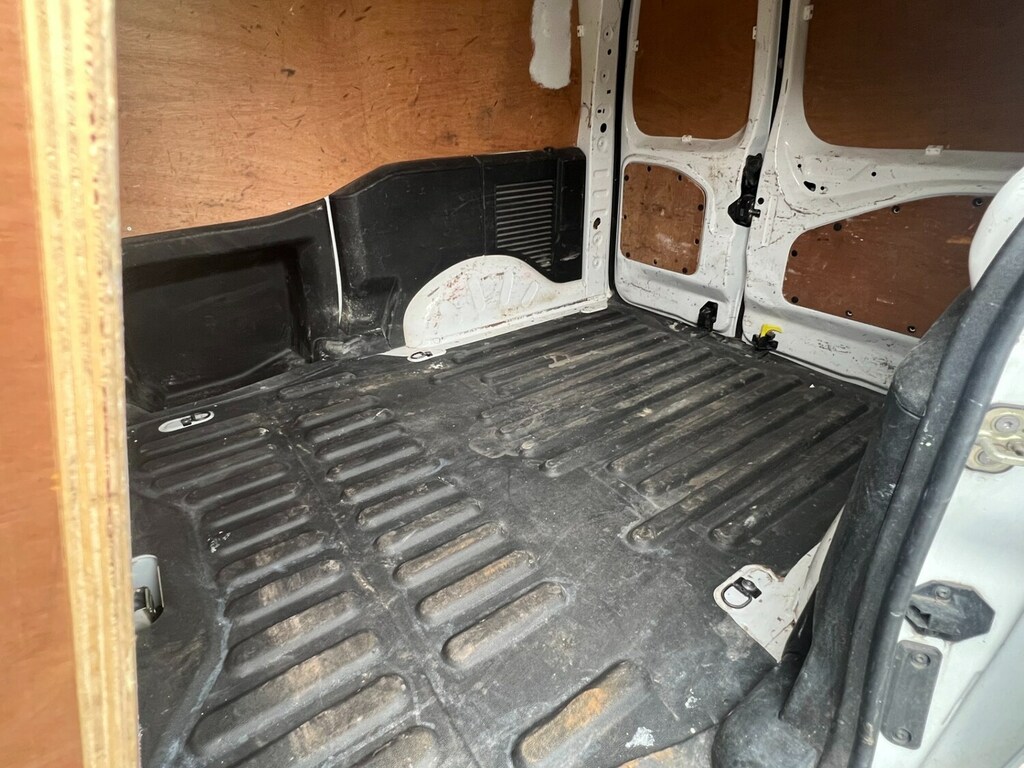 Citroen Berlingo Panel Van 1.6 Bluehdi 625 Enterprise 2019 CN68YSC White #5
