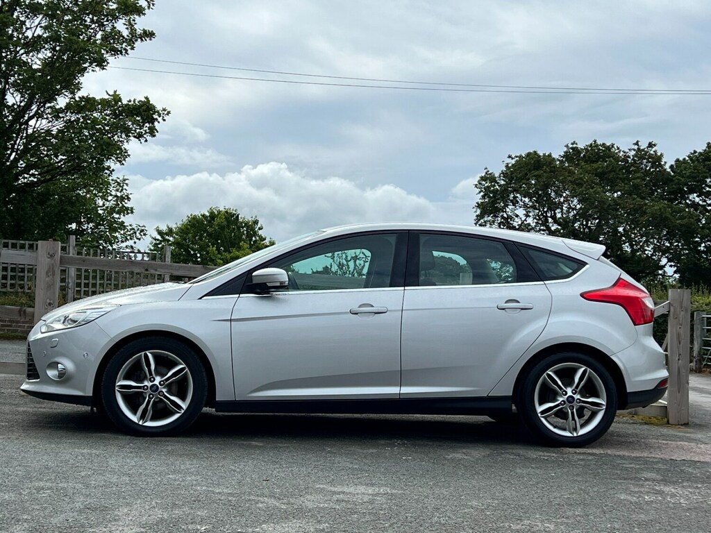 Ford Focus Hatchback 1.6 Tdci Titanium X 2014 CN64YMP Silver #5
