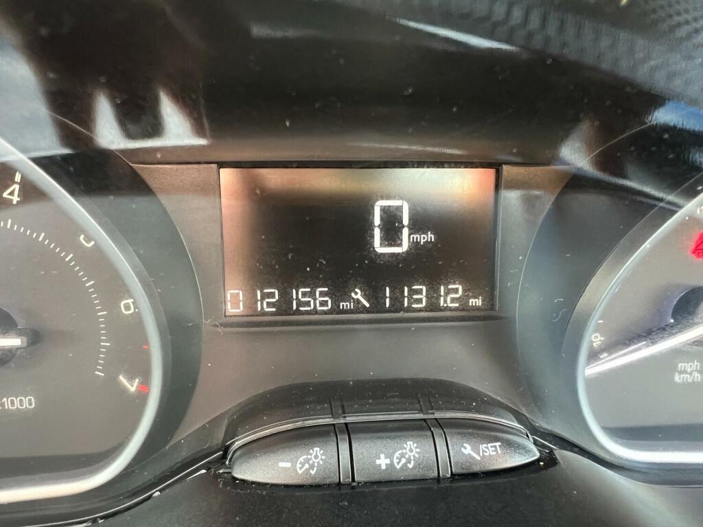Peugeot 208 1.0 Puretech Active Silver #5