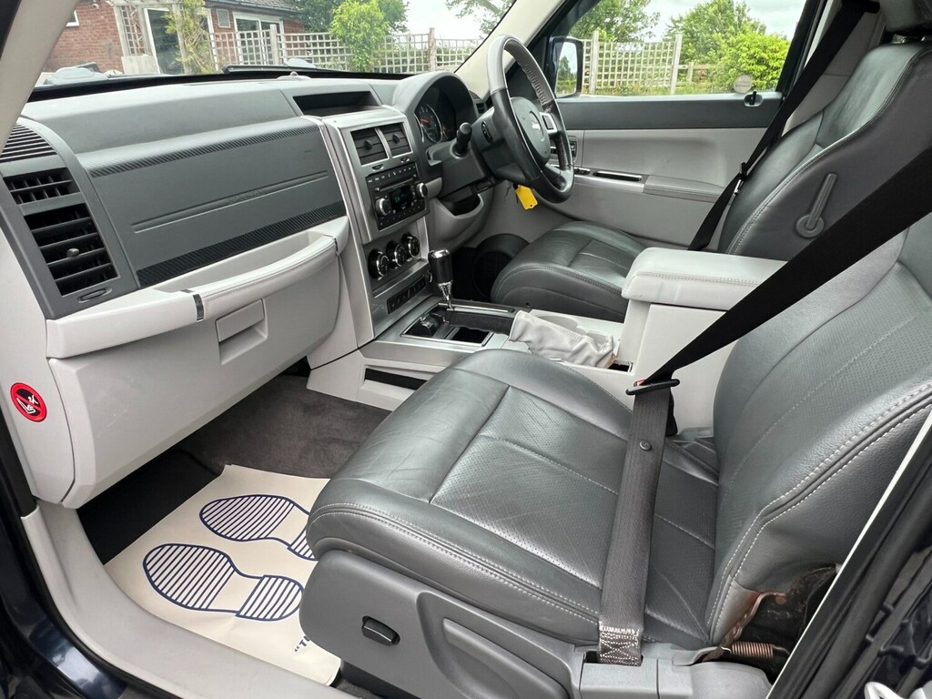 Jeep Cherokee #16