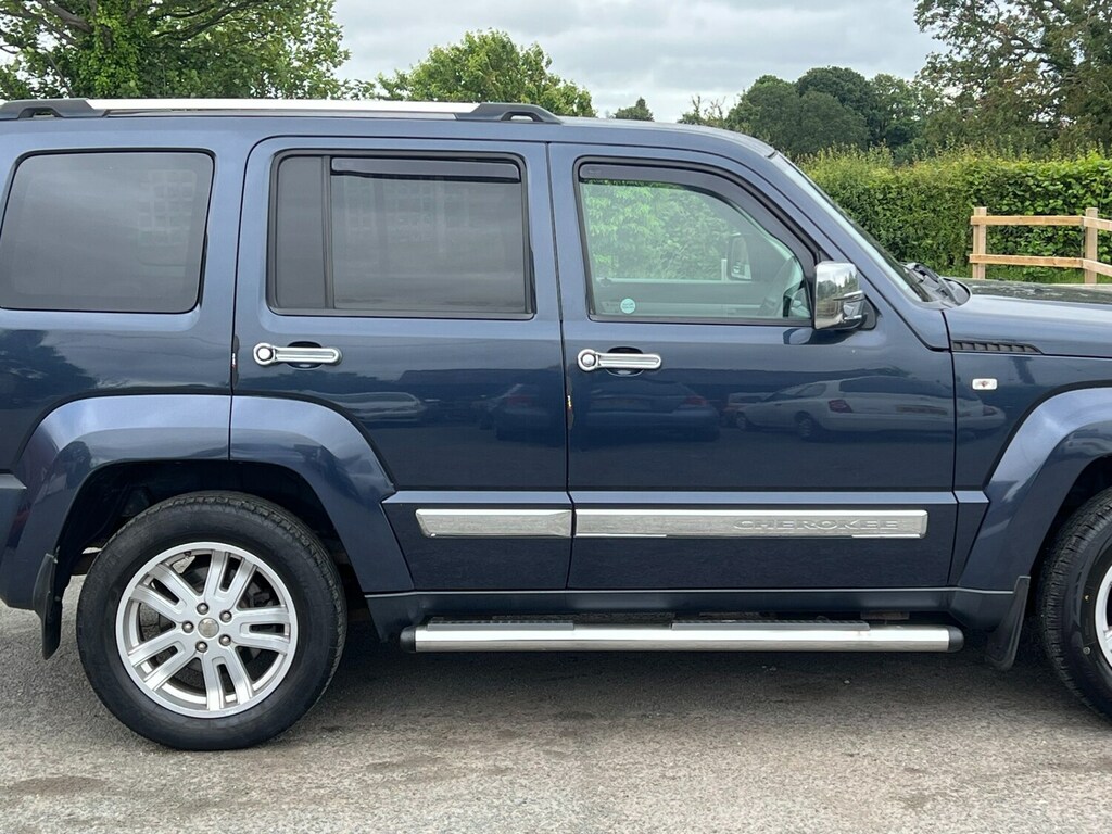 Jeep Cherokee #18