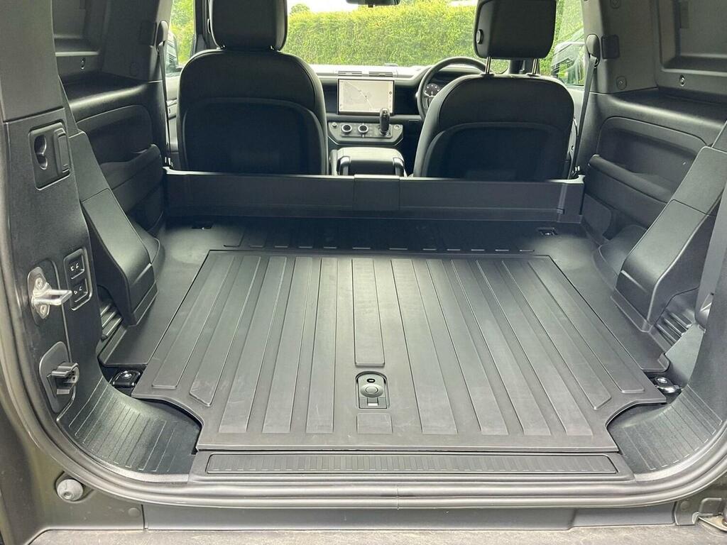 Land Rover Defender 3.0 D250 Mhev Black #14