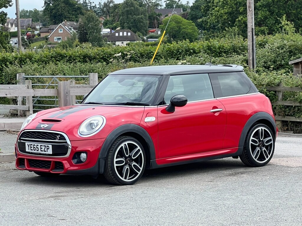 Mini Hatch 2.0 Cooper S D Red