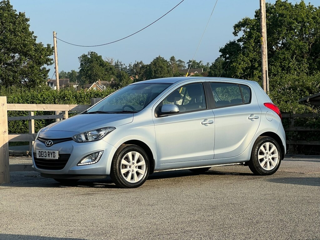 Hyundai I20 Hatchback 1.2 Style 2013 Blue