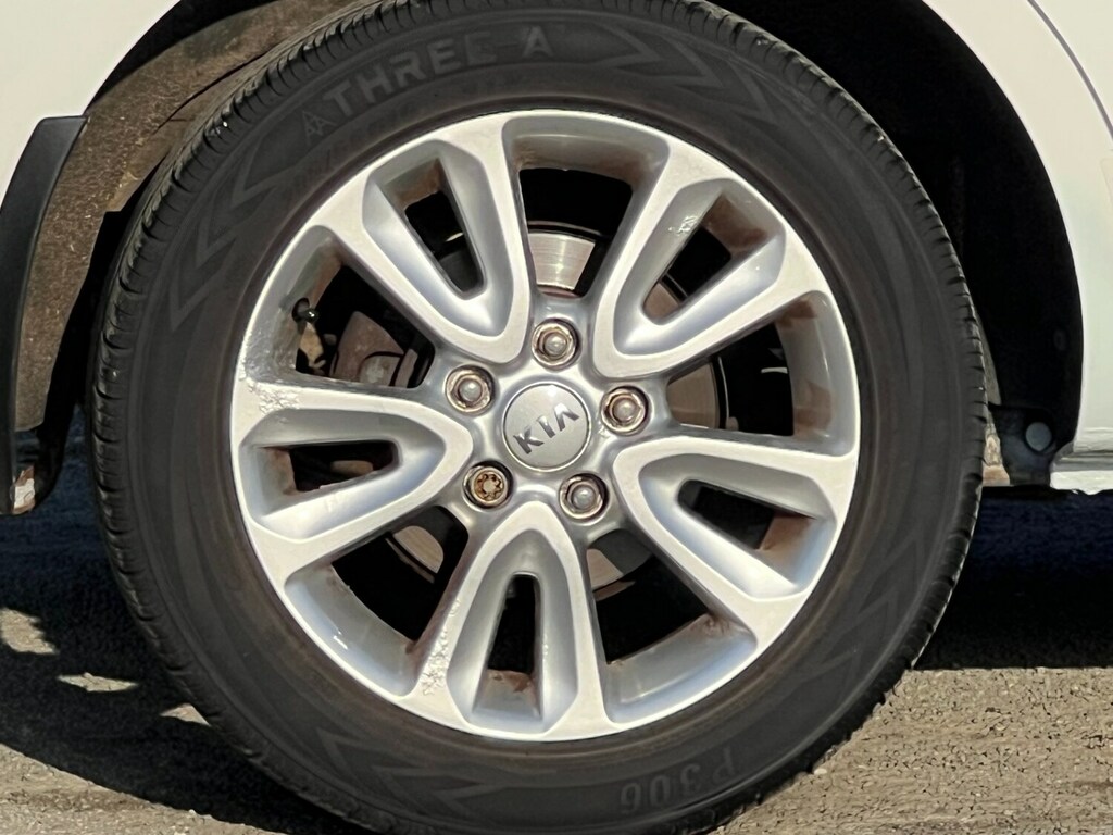 Kia Soul 1.6 Crdi 2 White #5