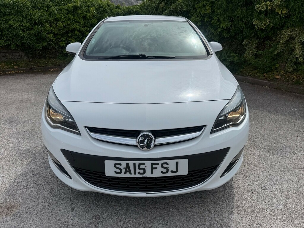 Vauxhall Astra 1.4I 16V Sri Hatchback SA15FSJ White #2