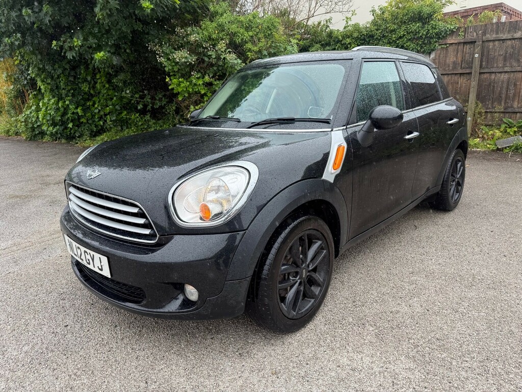 Mini Countryman 1.6 Cooper Hatchback Black #3
