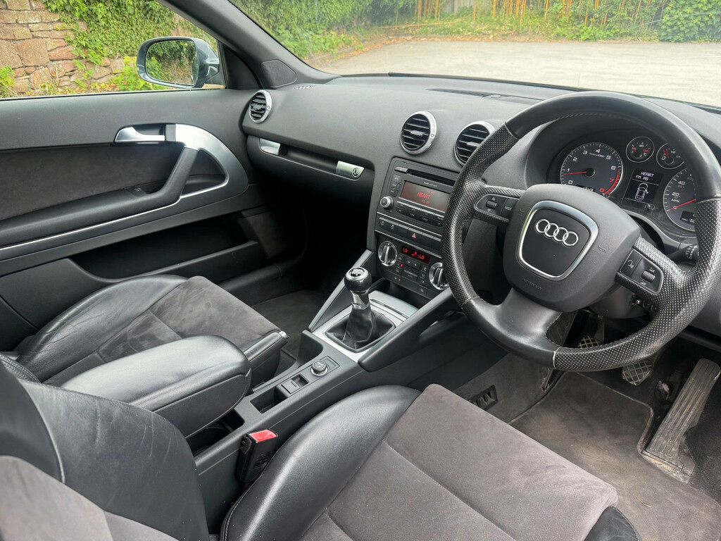 Audi A3 Hatchback 1.4 Tfsi Sport Euro 5 Ss 201111 White #7
