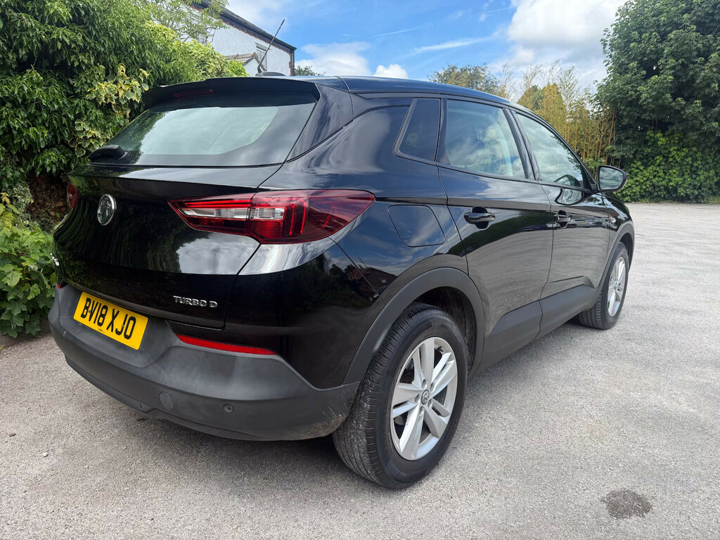 Vauxhall Grandland X 1.6 Turbo D Se Hatchback Black #4