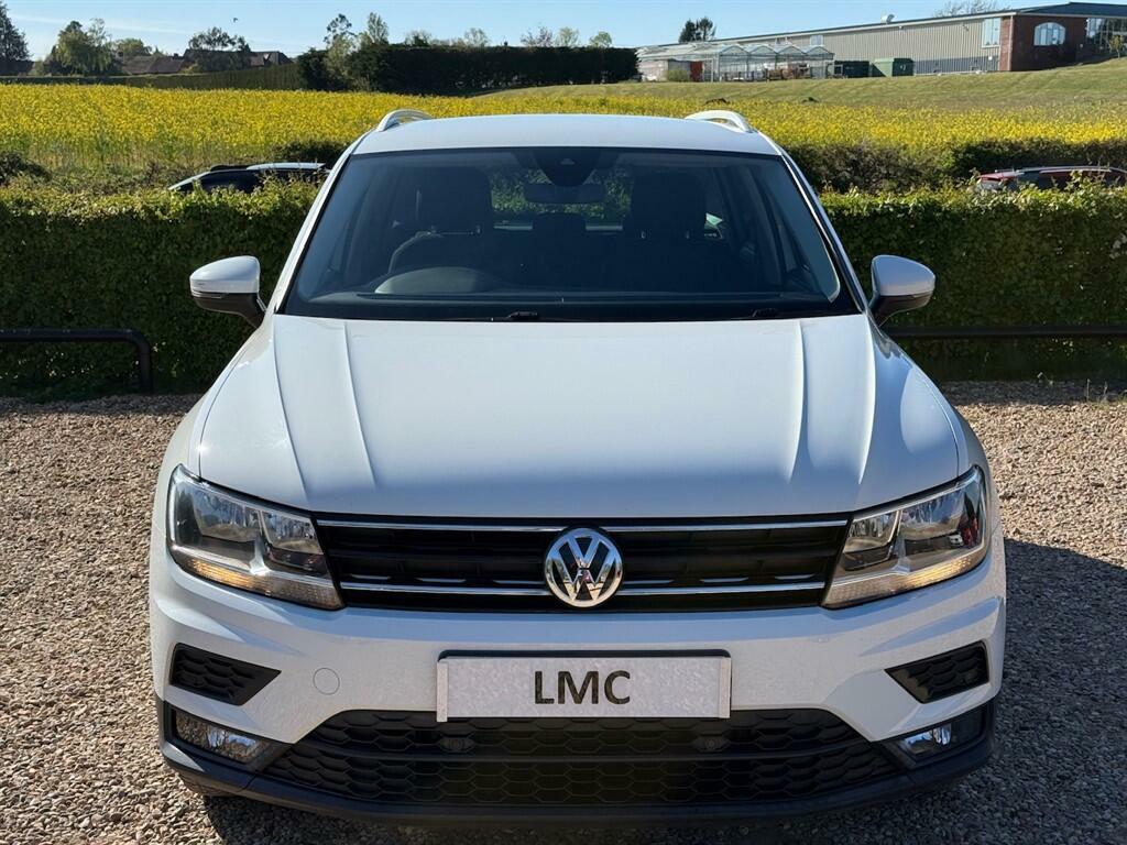 Volkswagen Tiguan Match White #4