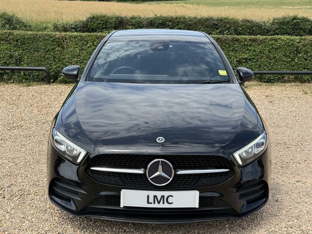 Mercedes-Benz A Class 1.3 A180 Amg Line Edition Executive 7G-dct Euro WD22OYU Black #4