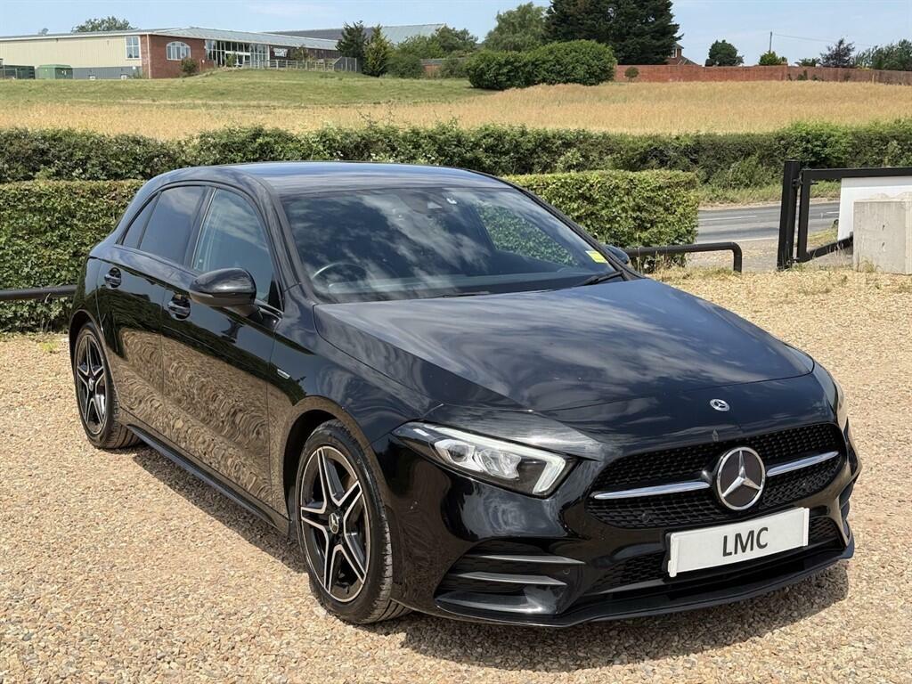 Mercedes-Benz A Class 1.3 A180 Amg Line Edition Executive 7G-dct Euro WD22OYU Black #2