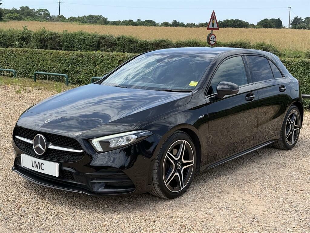 Mercedes-Benz A Class 1.3 A180 Amg Line Edition Executive 7G-dct Euro WD22OYU Black #6