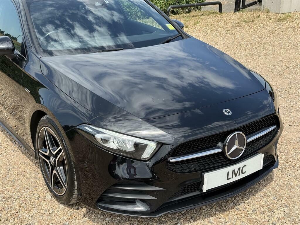 Mercedes-Benz A Class 1.3 A180 Amg Line Edition Executive 7G-dct Euro WD22OYU Black #3