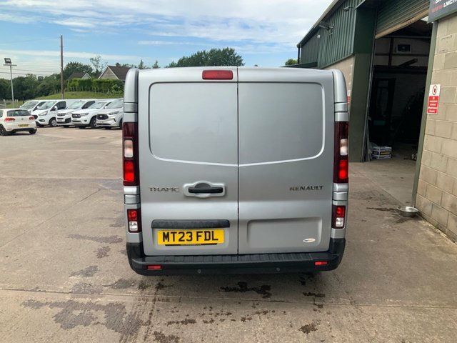 Renault Trafic 2.0 Dci Blue Sl30 MT23FDL Grey #2