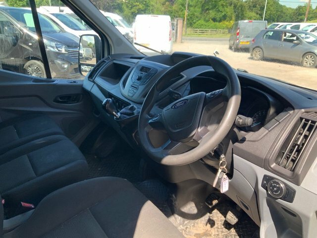 Ford Transit Custom 2.0 350 Ecoblue Chassis CV17ERX White #4