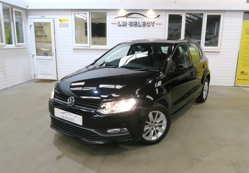 Volkswagen Polo Tech Se Tdi 75 Black #3