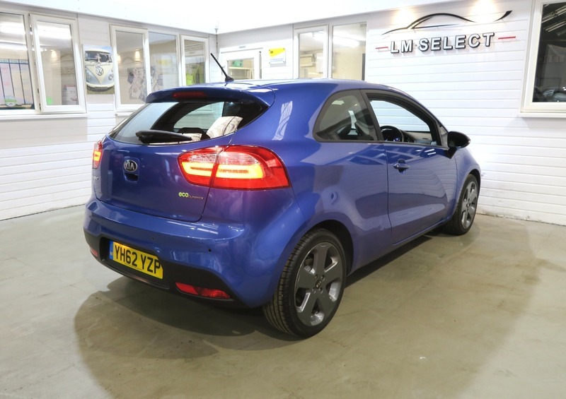 Kia RIO Rio 2 Blue #16