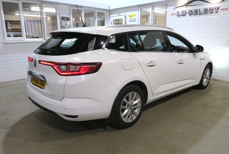 Renault Megane Dynamique Nav Dci White #17