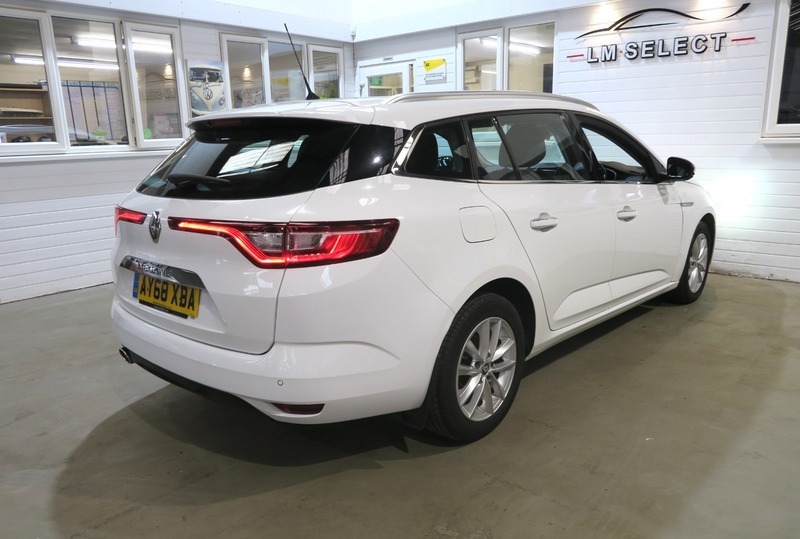 Renault Megane Dynamique Nav Dci White #16