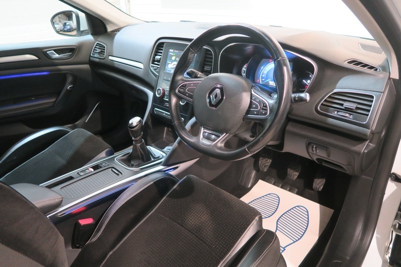 Renault Megane Dynamique Nav Dci White #21