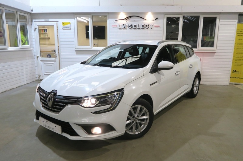 Renault Megane Dynamique Nav Dci 110 White #3
