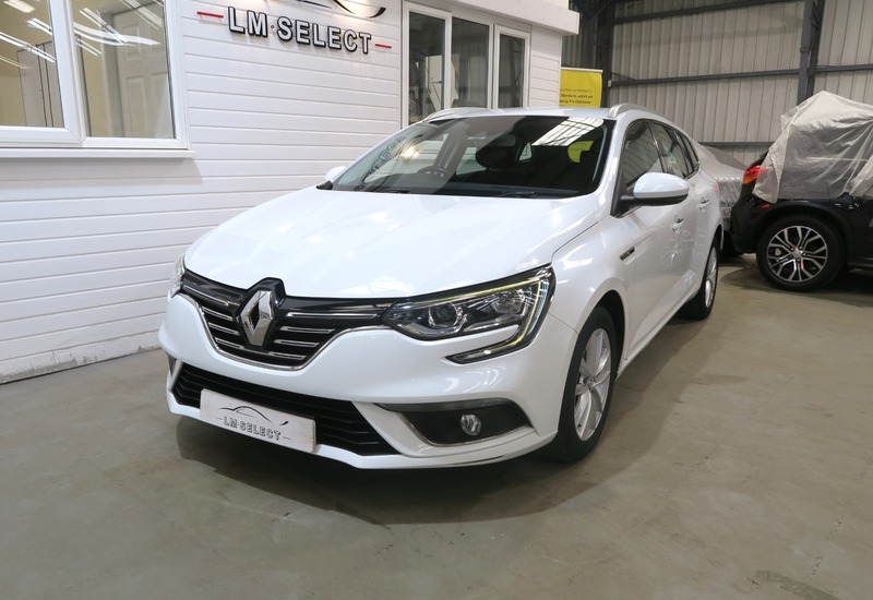 Renault Megane Dynamique Nav Dci 110 White #4