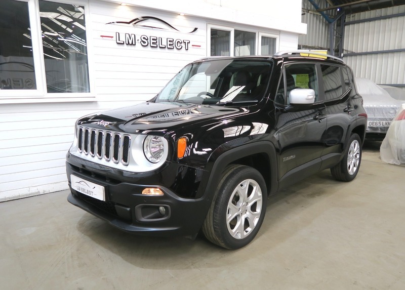 Jeep Renegade Estate Black #7