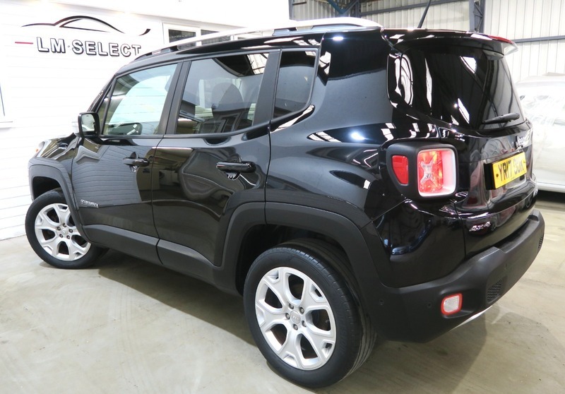 Jeep Renegade Estate Black #34