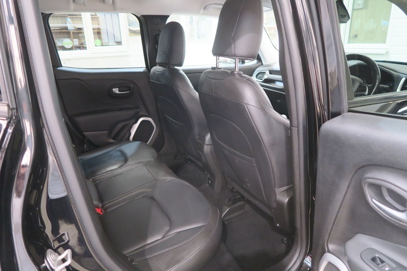 Jeep Renegade Estate Black #29