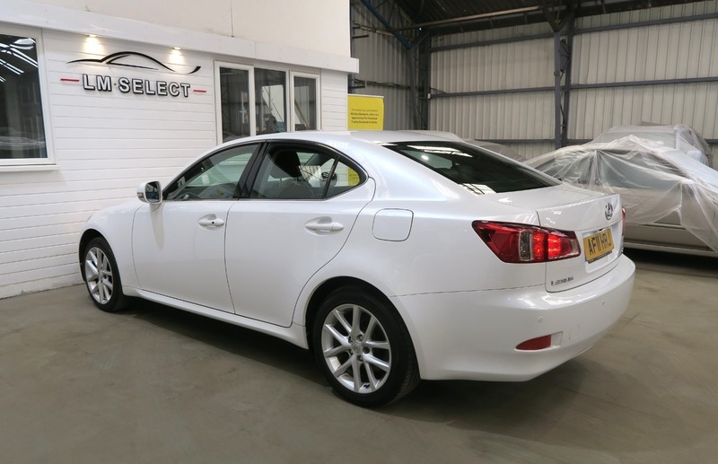 Lexus IS 2.5 250 V6 Advance Euro 5 Black #8