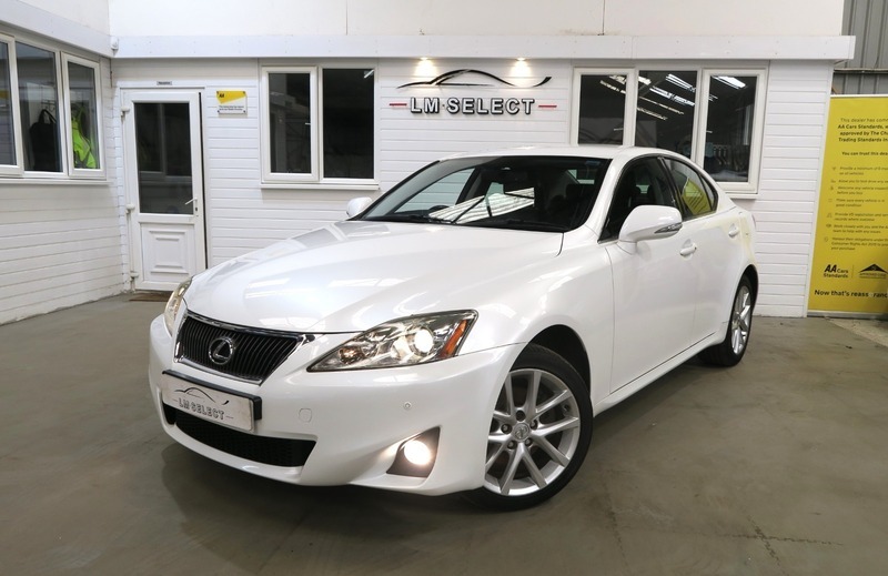 Lexus IS 200D Advance 150 White #2