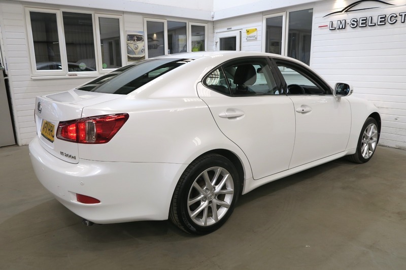 Lexus IS 2.5 250 V6 Advance Euro 5 Black #18
