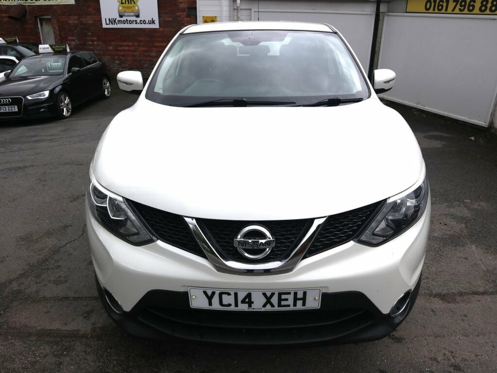 Nissan Qashqai 1.5L Acenta YC14XEH White #4