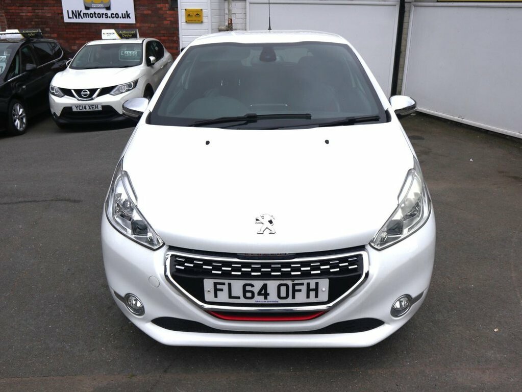 Peugeot 208 1.6L Gti White #4