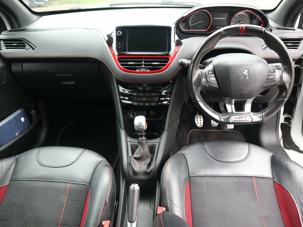 Peugeot 208 1.6L Gti White #2