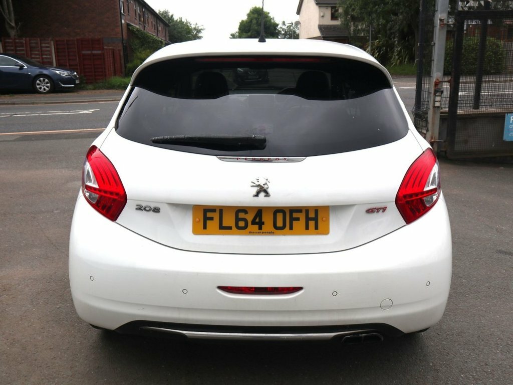 Peugeot 208 1.6L Gti White #5